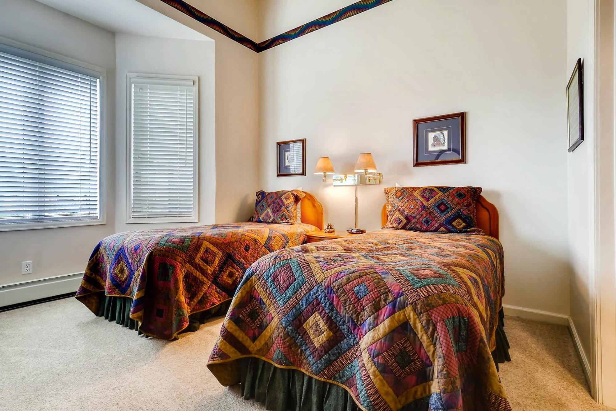 Meadows At Eagleridge Condos スティームボートスプリングス 部屋 写真